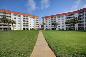 544 El Matador 1 Bedroom Condo by RedAwning