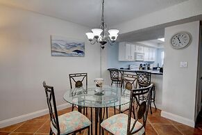 327 El Matador 2 Bedroom Condo by RedAwning