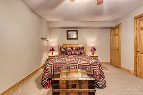 Er259- Country Charm Great Location, Close To Town 2 Bedroom Cabin by 