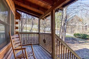 Er259- Country Charm Great Location, Close To Town 2 Bedroom Cabin by 