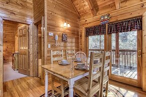 Er259- Country Charm Great Location, Close To Town 2 Bedroom Cabin by 