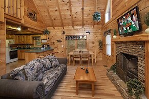 Er302 - Best Of Times Great Location-close To Town 2 Bedroom Cabin by 