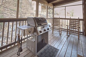 Er302 - Best Of Times Great Location-close To Town 2 Bedroom Cabin by 