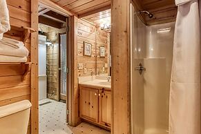 Er2 - Heavenly View Great Location! - Close To Town! 2 Bedroom Cabin b