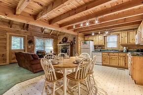 Er2 - Heavenly View Great Location! - Close To Town! 2 Bedroom Cabin b