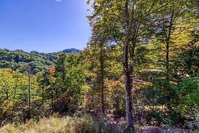 Gatlinburg Views A Unique Cabin Mountain Views Expansive Decks Adjacen