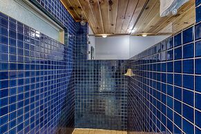 Gatlinburg Views A Unique Cabin Mountain Views Expansive Decks Adjacen