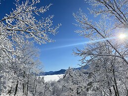 Gatlinburg Views A Unique Cabin Mountain Views Expansive Decks Adjacen
