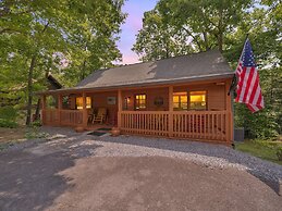 Er76 - Bear Tracks - Great Location! Close To All The Action! 2 Bedroo