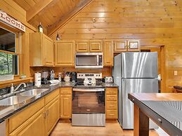 Er76 - Bear Tracks - Great Location! Close To All The Action! 2 Bedroo