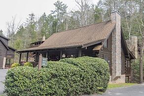 Er257-mountain Charm Great Location-close To Town 3 Bedroom Cabin