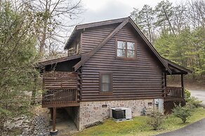 Er257-mountain Charm Great Location-close To Town 3 Bedroom Cabin