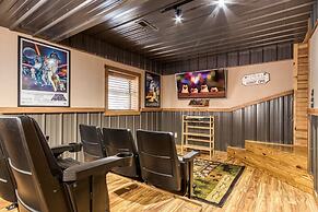 Er45 - Tin Pan Alley - Great Location. Just Across From Swimming Pool!