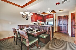 3701a Westgate 1 Bedroom Condo by RedAwning