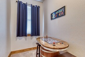 Owl See You 3205 - Close To Dollywood And Overlooking Gatlinburg Golf 