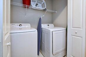 LeReve - 4 Bedrooms w Splashppol- 1205LR 4 Townhouse by RedAwning