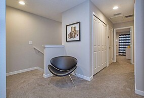 LeReve - 4 Bedrooms w Splashppol- 1205LR 4 Townhouse by RedAwning