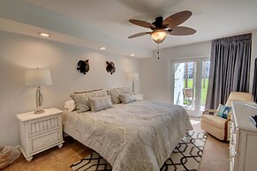 115 El Matador 1 Bedroom Condo by RedAwning