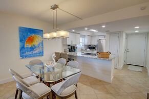 349 El Matador 2 Bedroom Condo by RedAwning