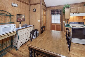 Er31 - Grandma And Granpaws Place - Great Location - Close To Parkway 