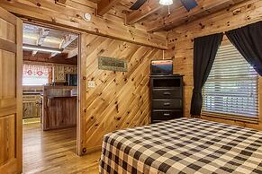 Er1 - Smoky Mountain Escape Great Location - Close To Town! 3 Bedroom 