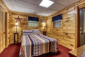 Er1 - Smoky Mountain Escape Great Location - Close To Town! 3 Bedroom 