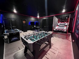 Storey Lake-6 Bedroom Pool Home - 1680STR 6 Home by RedAwning