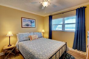 466 El Matador 2 Bedroom Condo by RedAwning