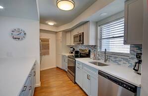 225 El Matador 1 Bedroom Condo by RedAwning