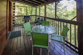 Er100 - Making Memories Great Location - Close To Town! 4 Bedroom Cabi