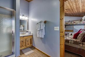 Er3 - Best Of Both Worlds -great Location-close To Town 4 Bedroom Cabi