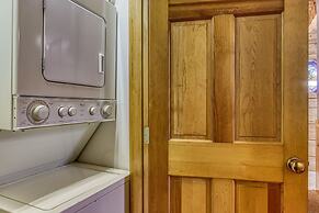 Er3 - Best Of Both Worlds -great Location-close To Town 4 Bedroom Cabi