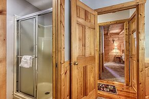 Er3 - Best Of Both Worlds -great Location-close To Town 4 Bedroom Cabi