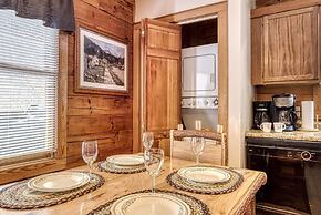 Er13 - Moose Manor Great Location - Close To Town! 3 Bedroom Cabin by 