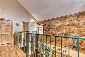 Er13 - Moose Manor Great Location - Close To Town! 3 Bedroom Cabin by 