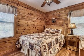 Er13 - Moose Manor Great Location - Close To Town! 3 Bedroom Cabin by 