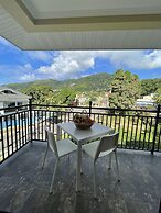 B Holiday Apartments