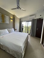 B Holiday Apartments