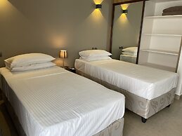 B Holiday Apartments