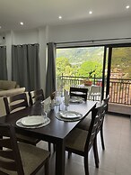 B Holiday Apartments