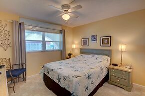 563 El Matador 2 Bedroom Condo by RedAwning