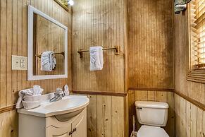 Er20 - Eagles Roost Great Location! - Close To Town! 4 Bedroom Cabin b