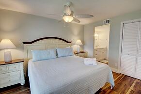 422 El Matador 2 Bedroom Condo by RedAwning