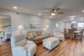 422 El Matador 2 Bedroom Condo by RedAwning