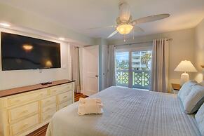 422 El Matador 2 Bedroom Condo by RedAwning