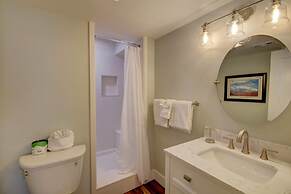 422 El Matador 2 Bedroom Condo by RedAwning