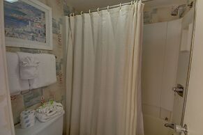 351 El Matador 2 Bedroom Condo by RedAwning