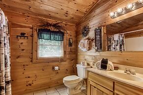 Mystic Mountain - Great Location! Close To All The Action! 2 Bedroom C