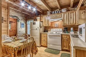 Mystic Mountain - Great Location! Close To All The Action! 2 Bedroom C