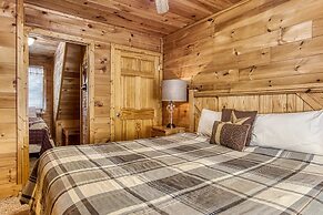 Morning Mist - Beautiful Cabin In The Arts & Crafts Community 2 Bedroo